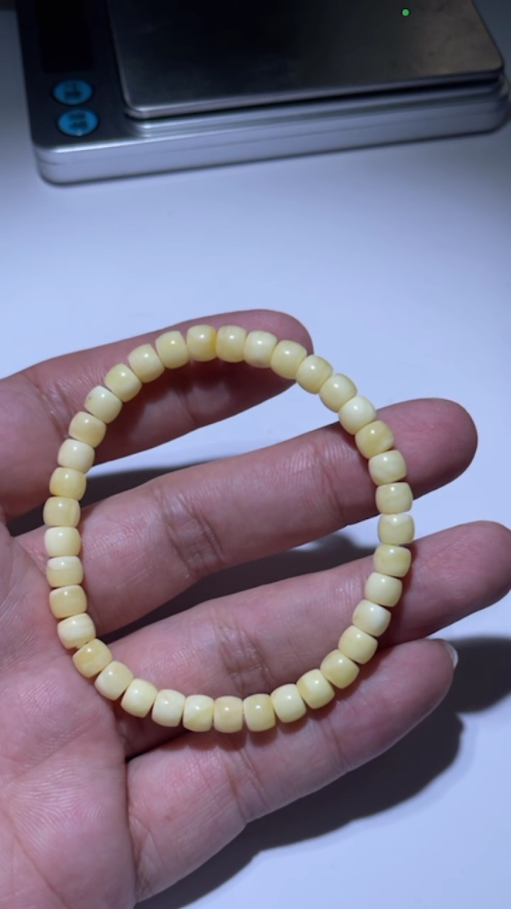 【闪购商品】蜜蜡裸石未镶嵌1814-2453约5.3mm