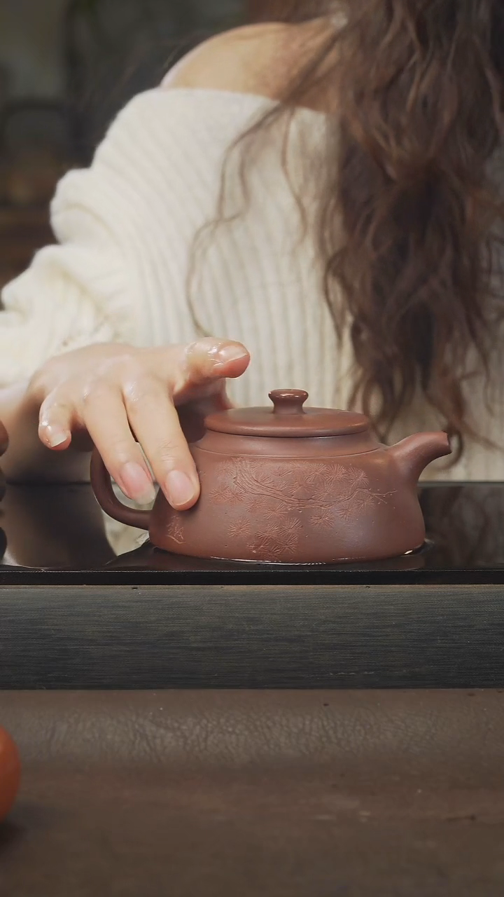 茶壶紫砂10，紫砂壶半月，刻松，230cc