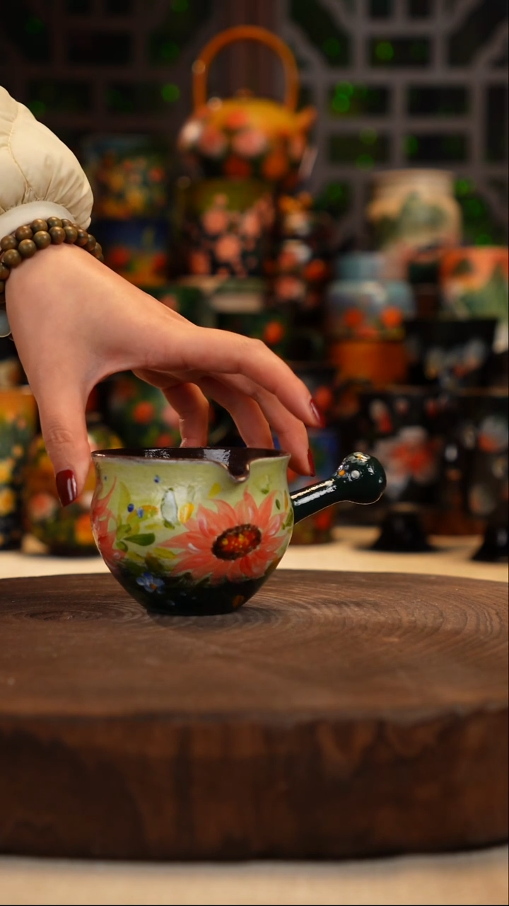 油画   釉下彩   杯子