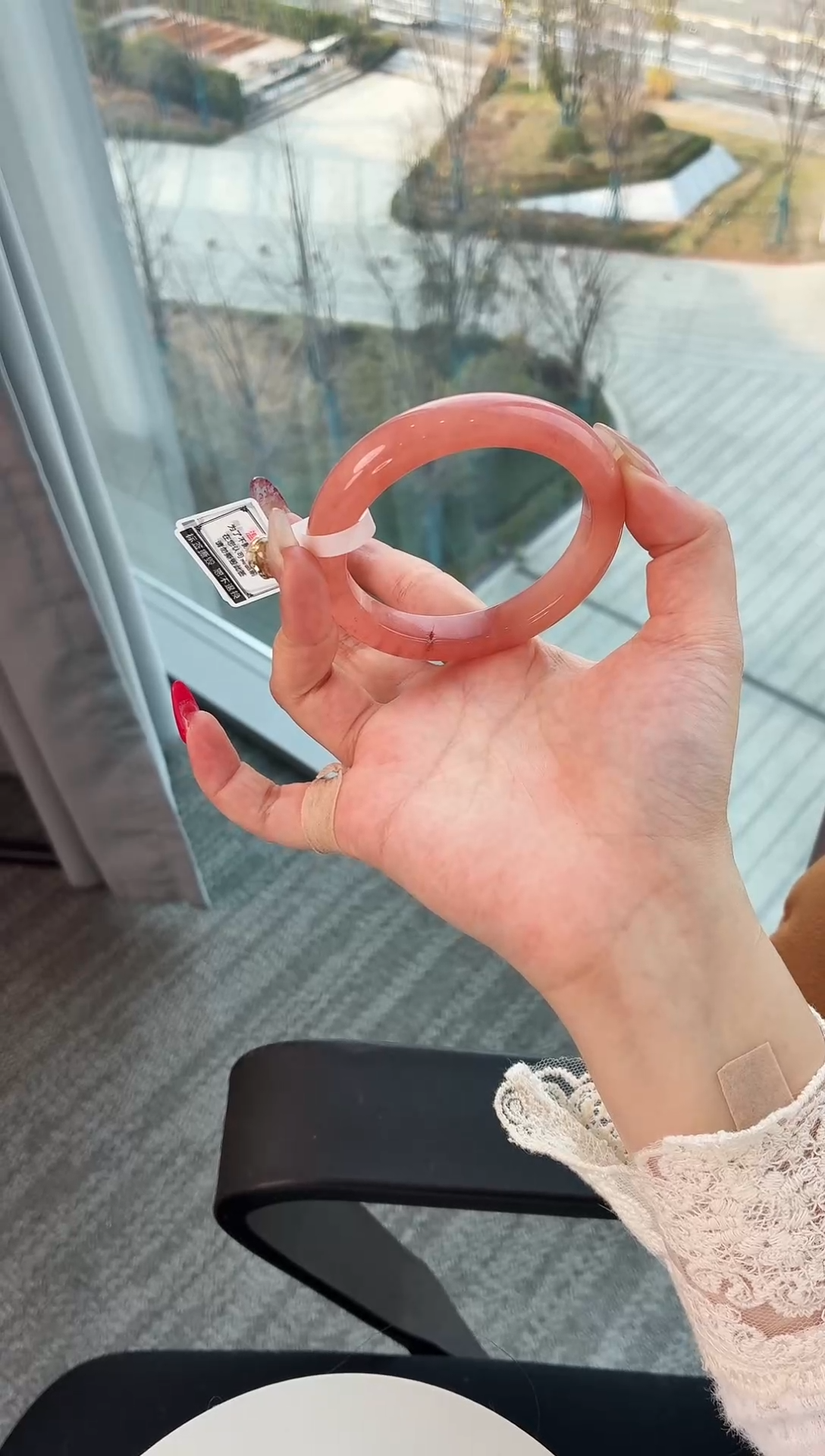 未镶嵌手镯石英质玉32.56