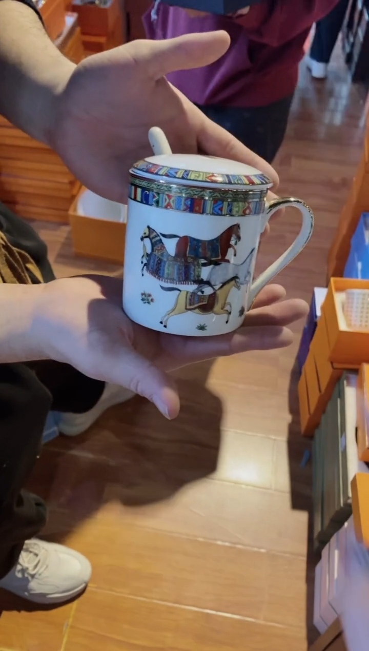 【闪购商品】杯鸿辉家品牌瓷器，京东包邮！