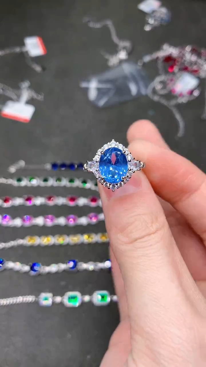 【闪购商品】海蓝宝石戒指银S925镶嵌......