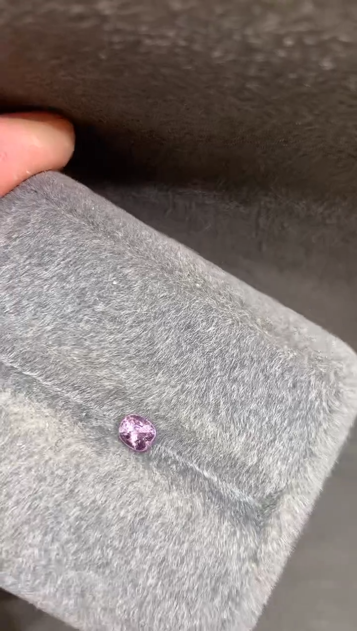 【闪购商品】尖晶石裸石未镶嵌a-301 0.68ct yn 无烧