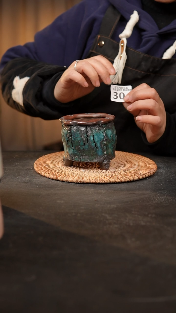 【闪购商品】泥泥手工花盆口6高8