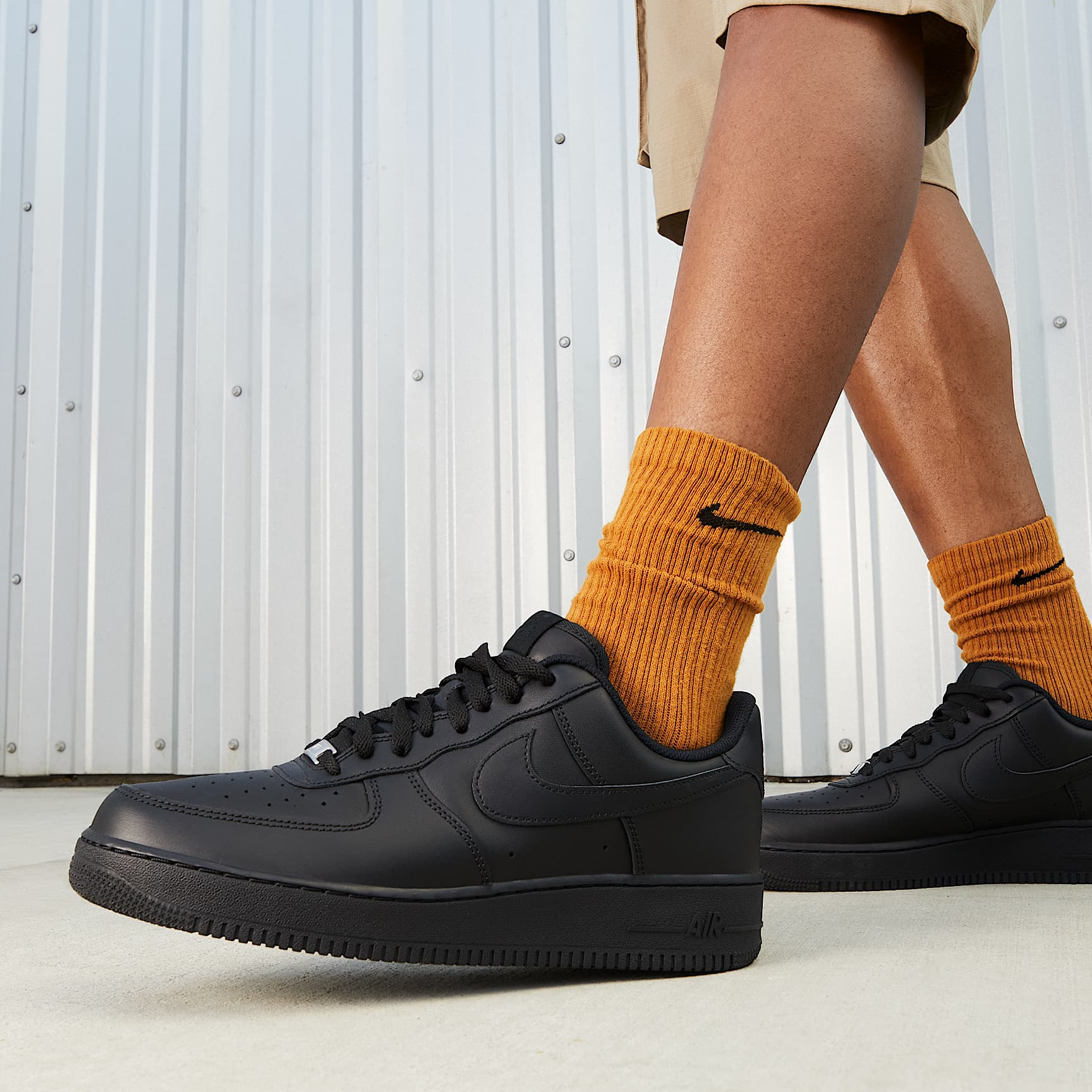 直播Nike Air Force 1 黑武士耐磨低帮板鞋男女同款黑CW2288-001