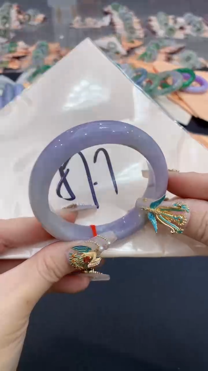 【闪购商品】翡翠手镯未镶嵌02467680590246768059