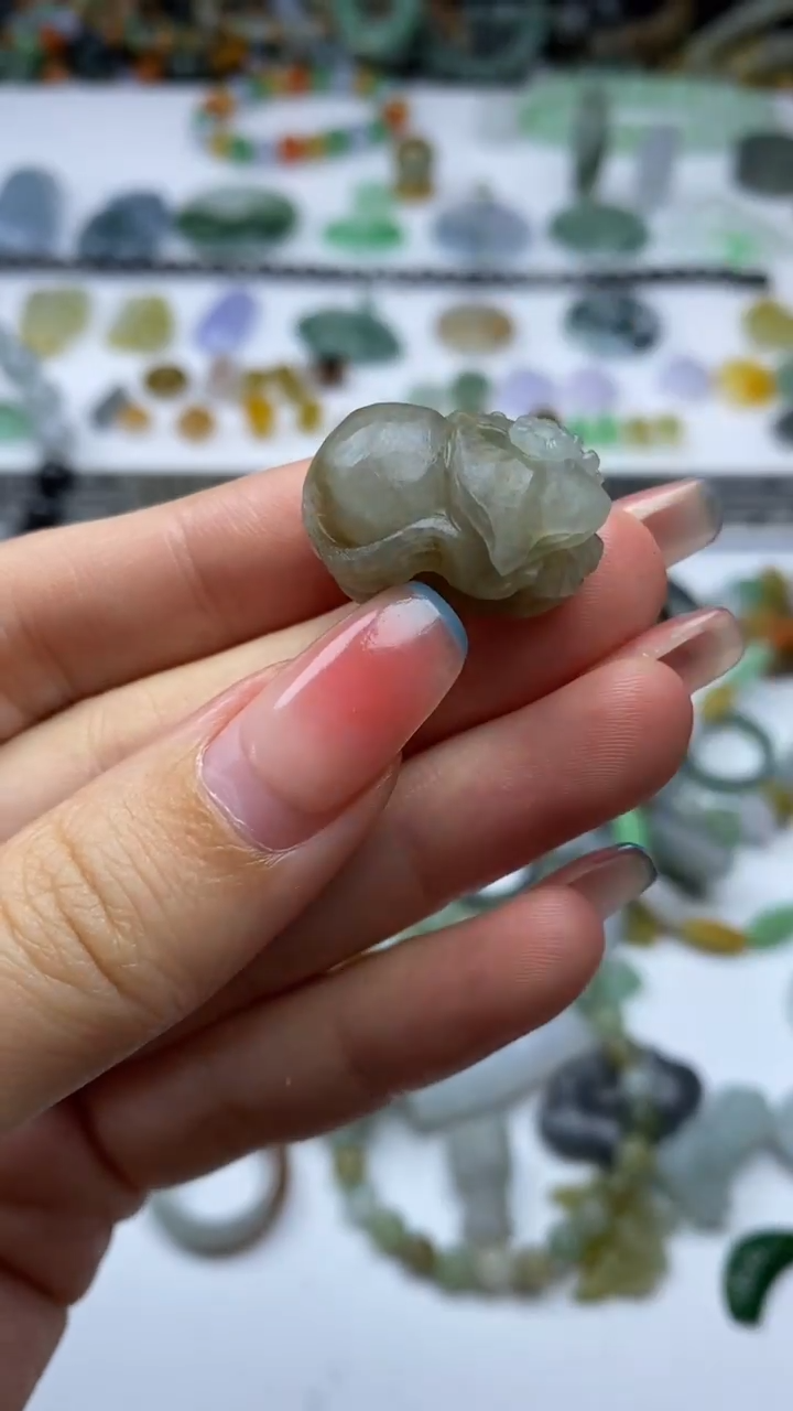 未镶嵌定制翡翠毛货定制不退不换