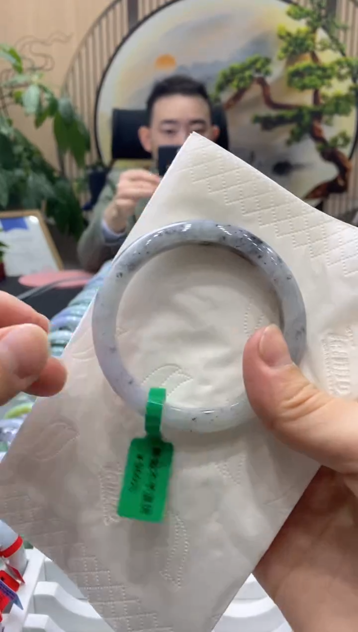 【闪购商品】翡翠手镯未镶嵌0000015780