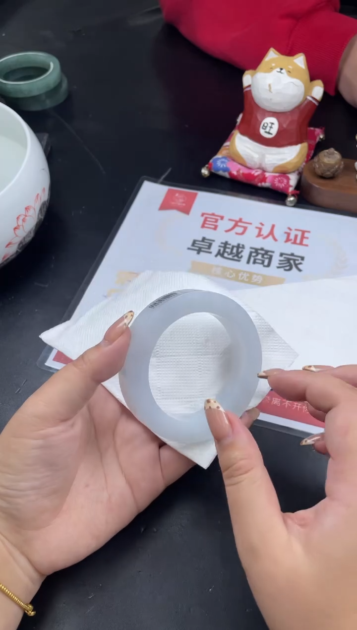 【闪购商品】定制翡翠手镯未镶嵌SZZML35DZS