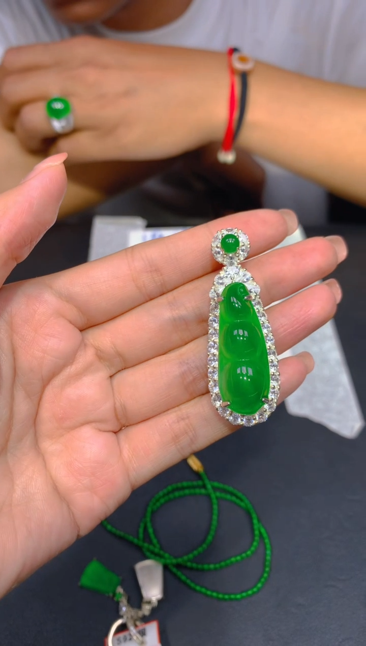 【闪购商品】定制翡翠未镶嵌136多样性发货（发其一）