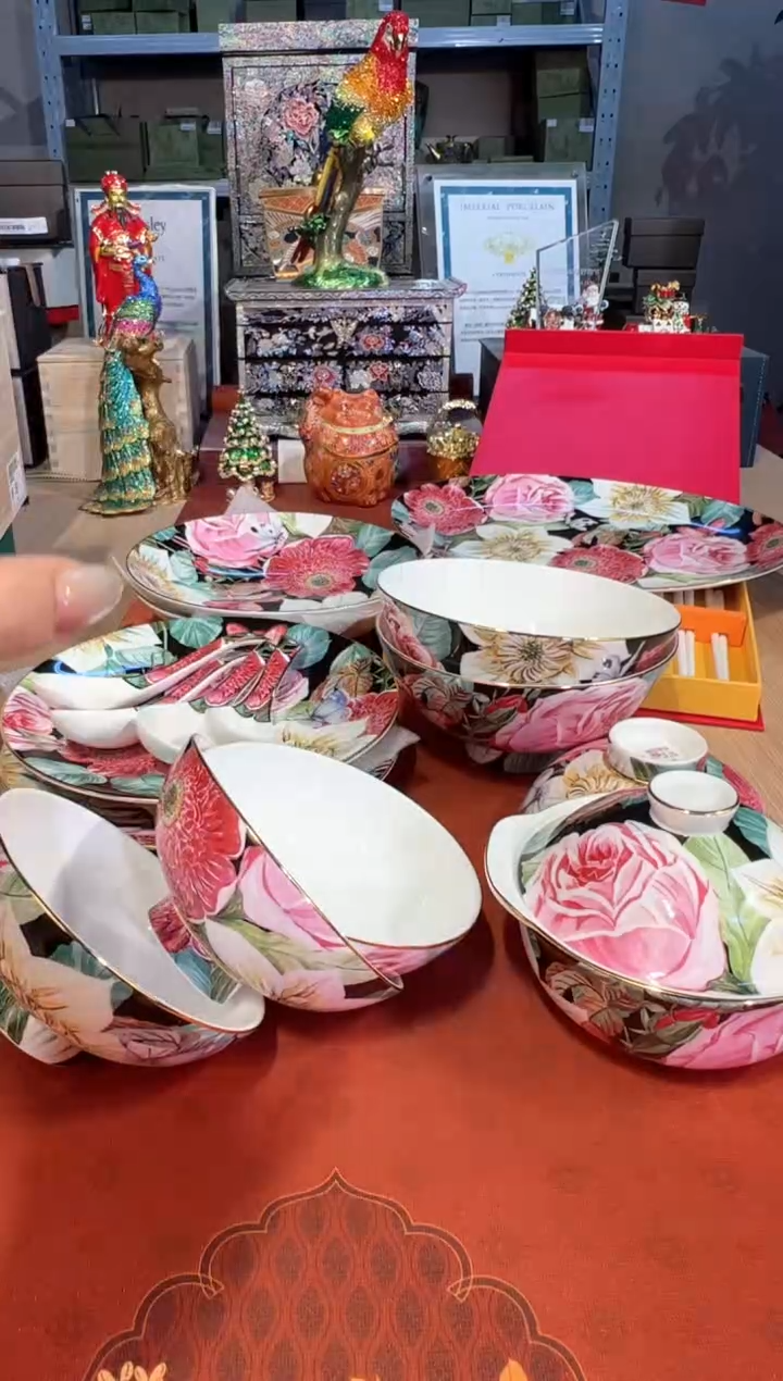 【闪购商品】杯98手绘玫瑰餐具大套装