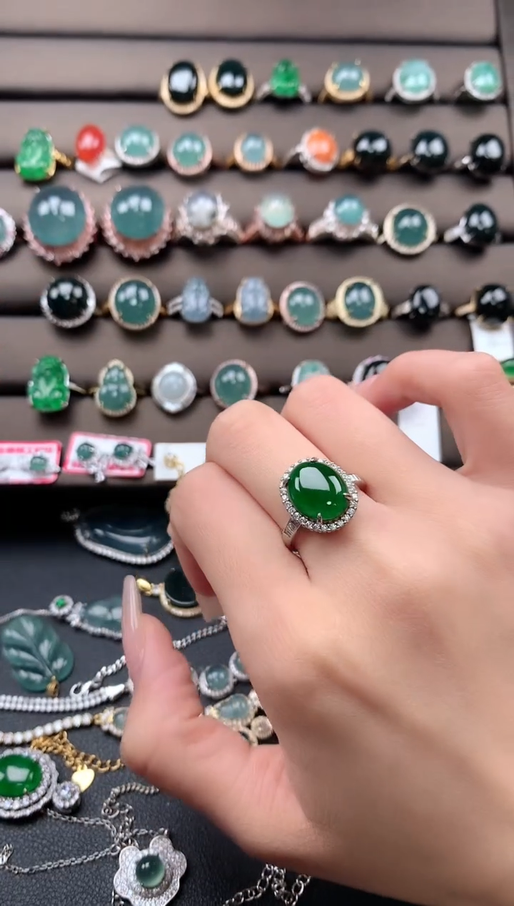 【闪购商品】翡翠戒指银S925镶嵌32432423