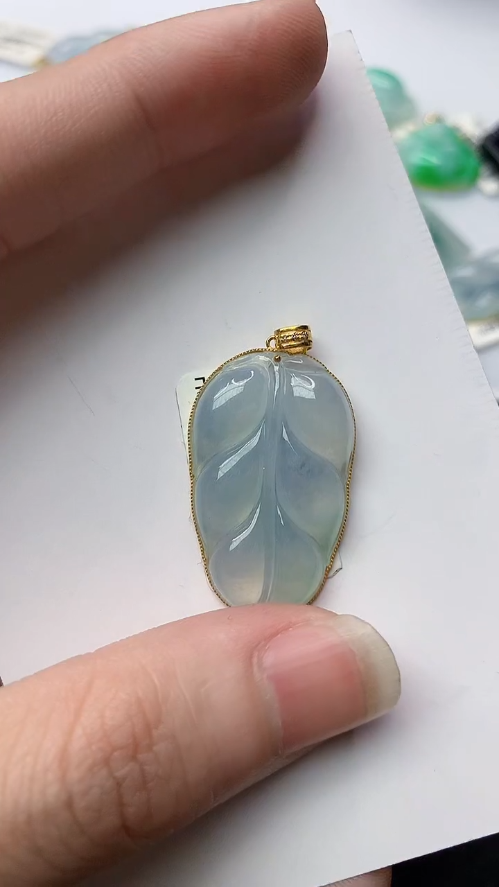 【闪购商品】翡翠颈饰18K金镶嵌69..........