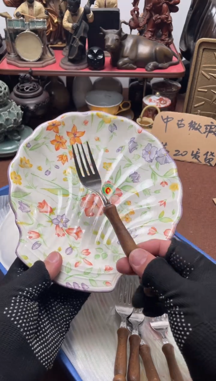 764中古商品默认微霞