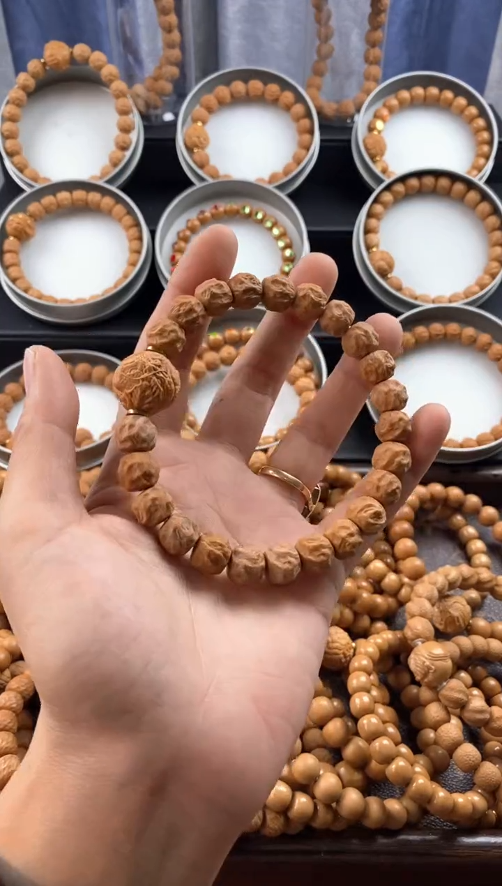 吊坠猴头核桃龙蛇手雕二等品送单颗