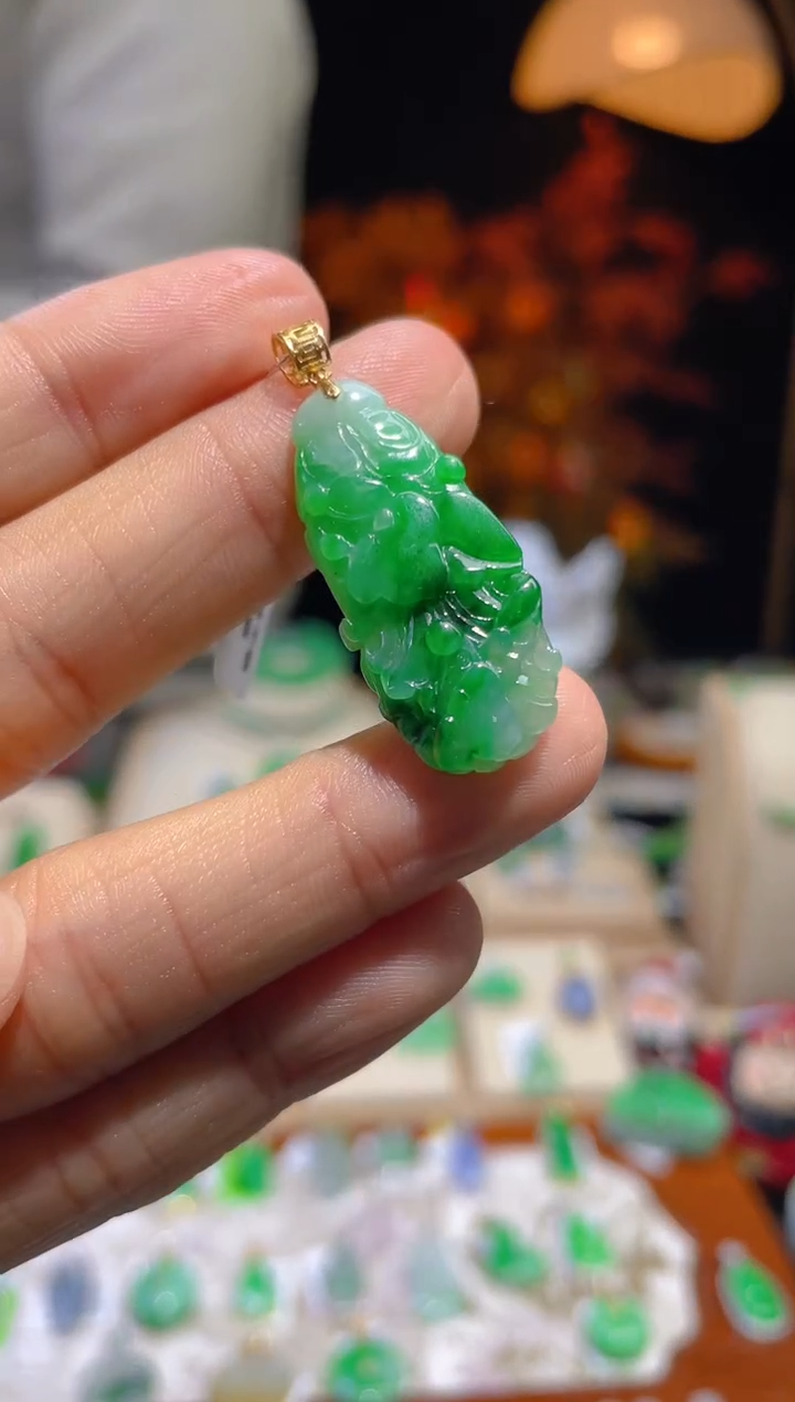 【闪购商品】翡翠颈饰18K金镶嵌假一赔三