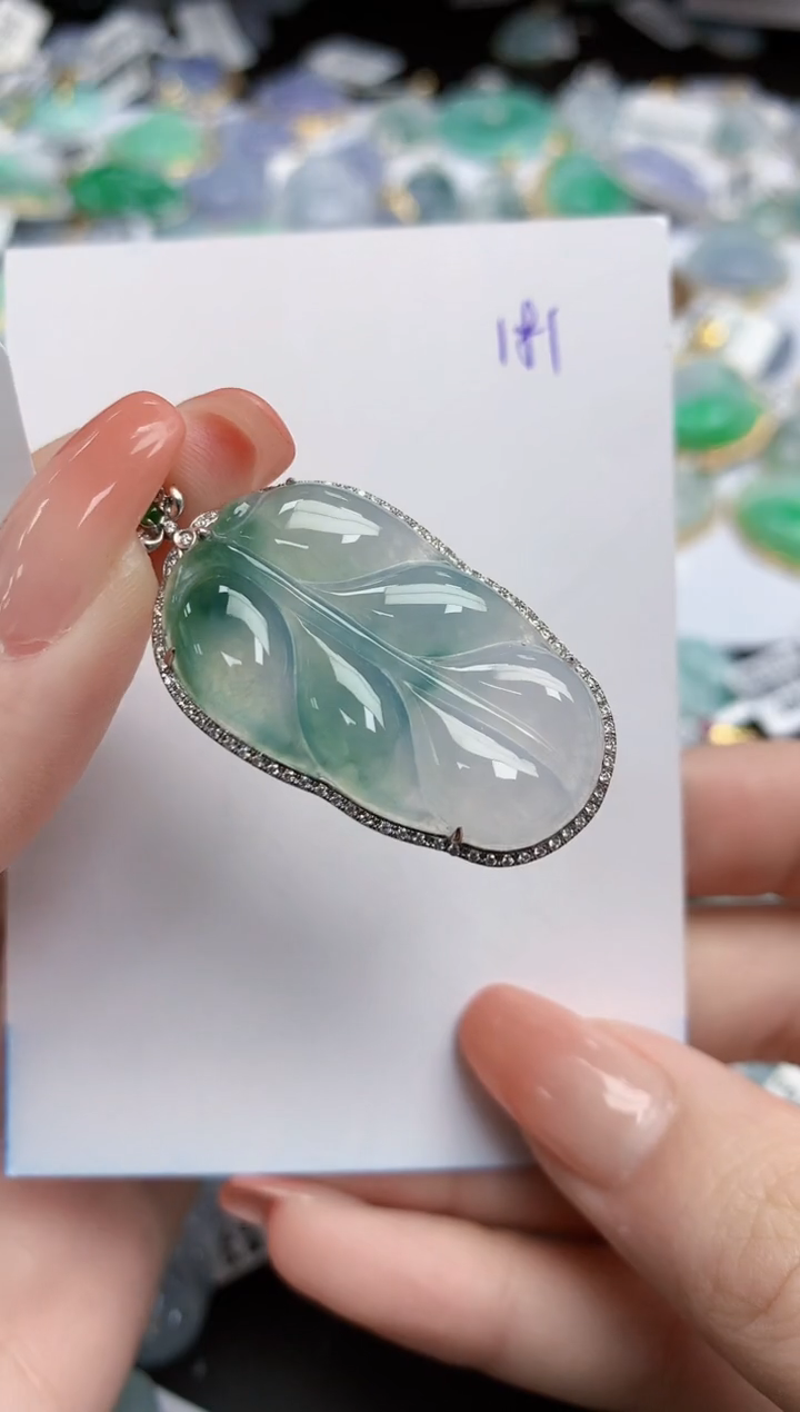 【闪购商品】翡翠颈饰18K金镶嵌天然缅甸翡翠A货