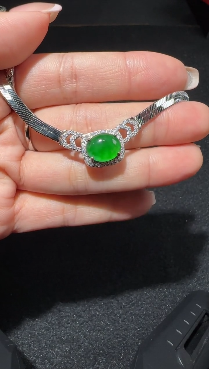 【闪购商品】翡翠吊坠(赠链)未镶嵌2711多样性发货拍一发一