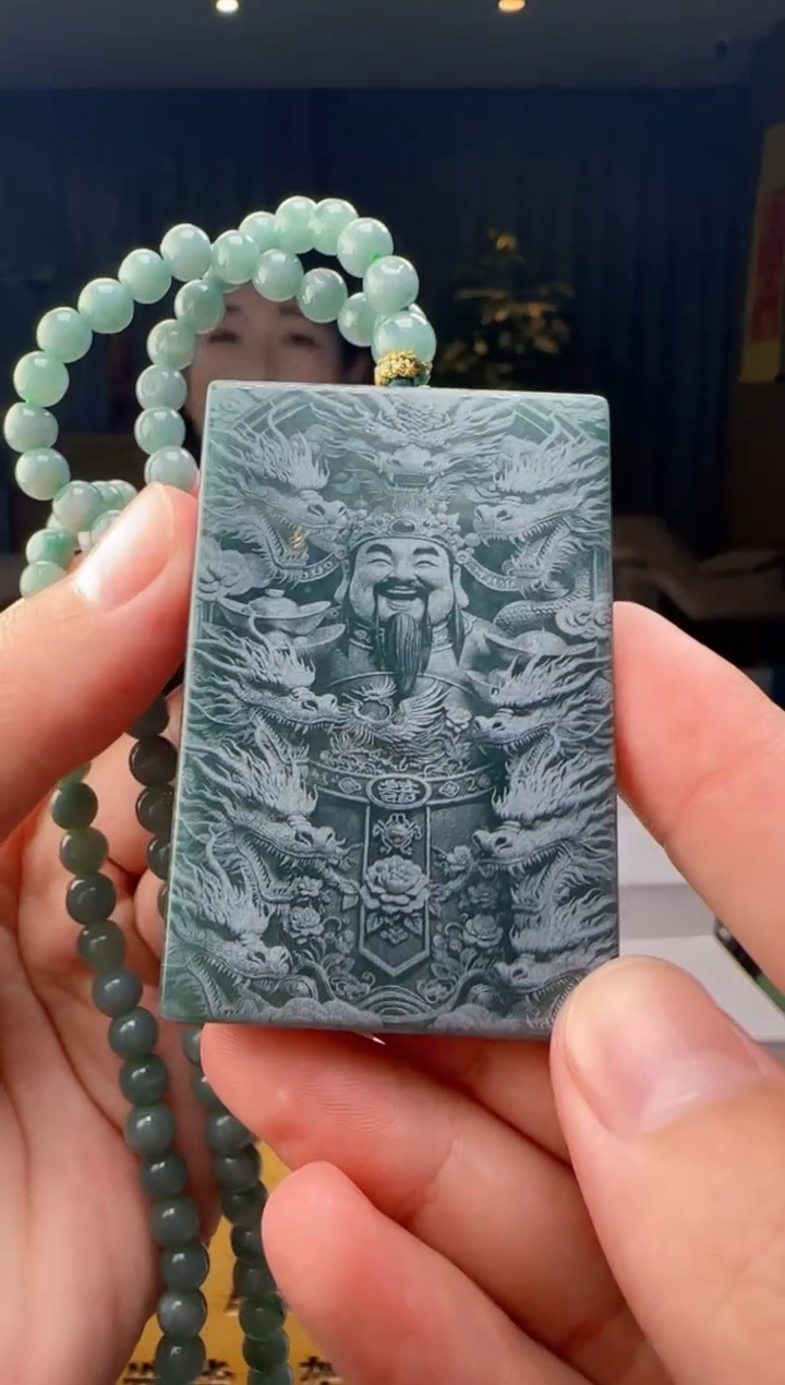 吊坠(赠链)未镶嵌翡翠多样性发其一HH@@60B7J17527J