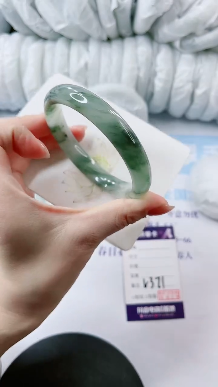 【闪购商品】石英质玉手镯未镶嵌多样性发货V371