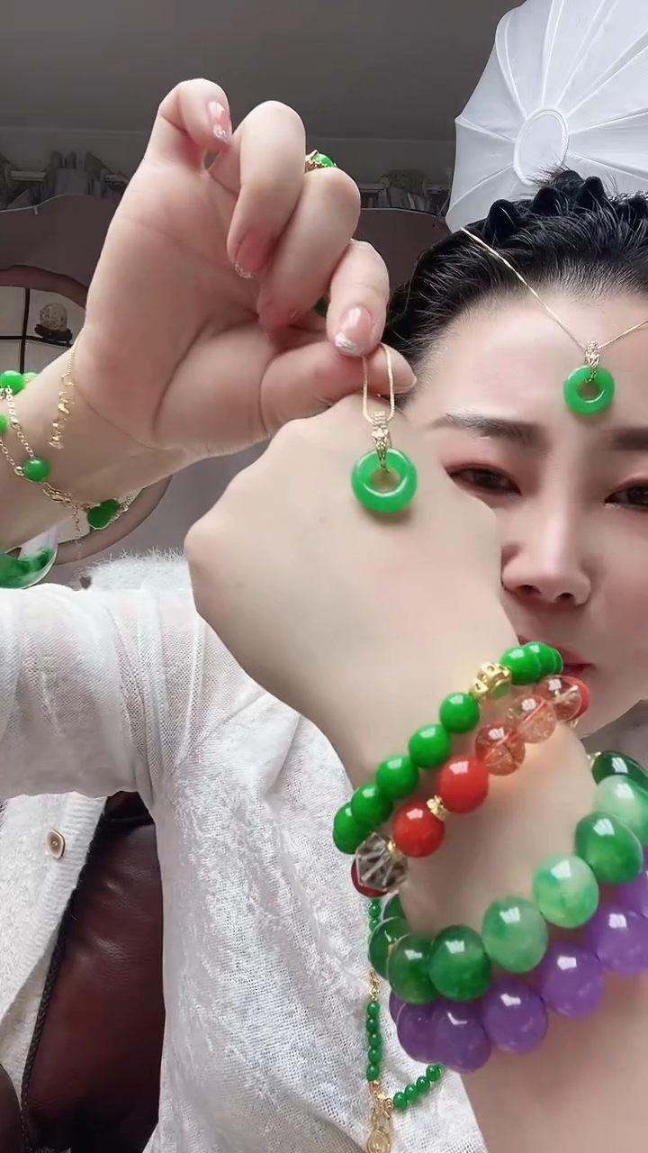 【闪购商品】翡翠颈饰14K金镶嵌S11号