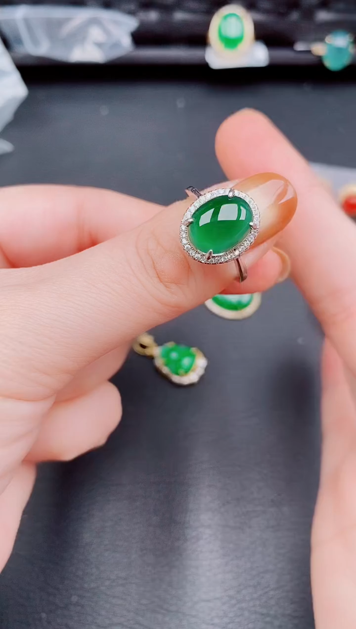 【闪购商品】翡翠戒指银S925镶嵌天然a货翡翠517