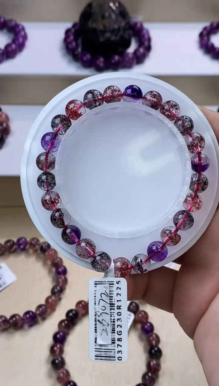 【闪购商品】水晶手链未镶嵌黑加仑超七7m+