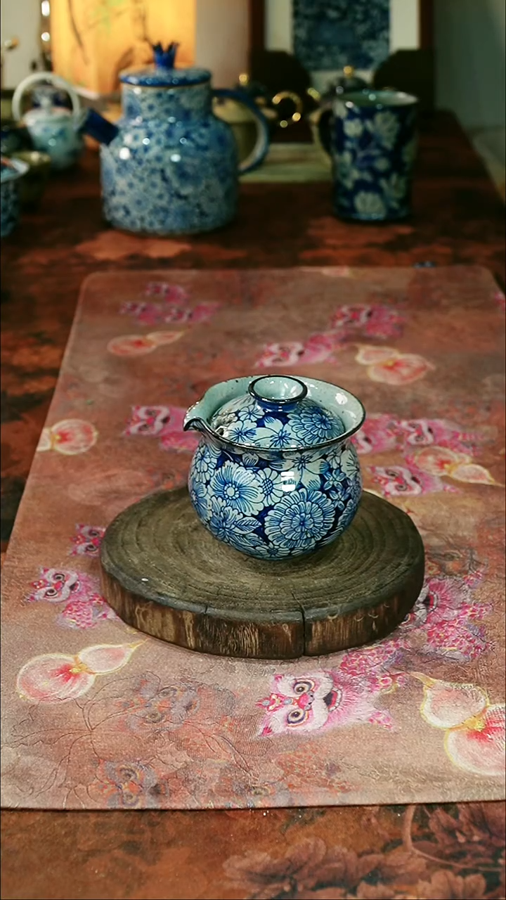 茶碗...........