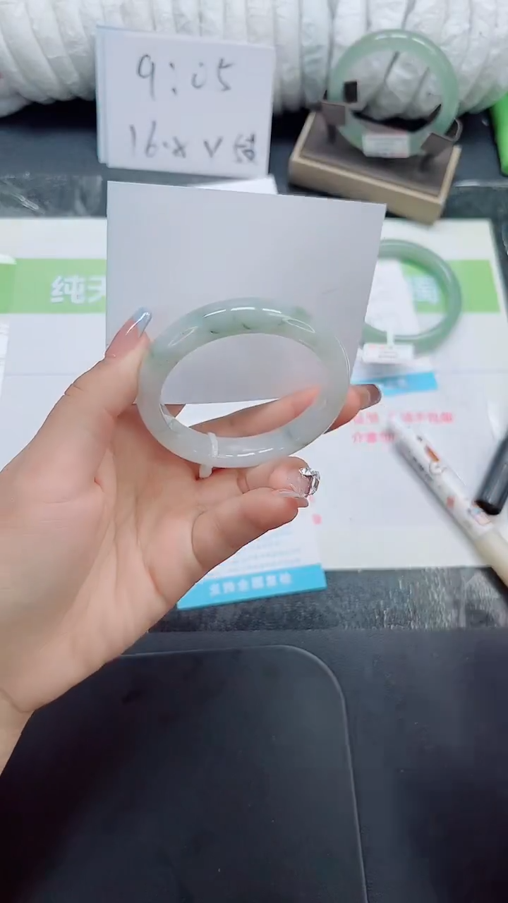 未镶嵌手镯石英质玉b69-圈口54.5