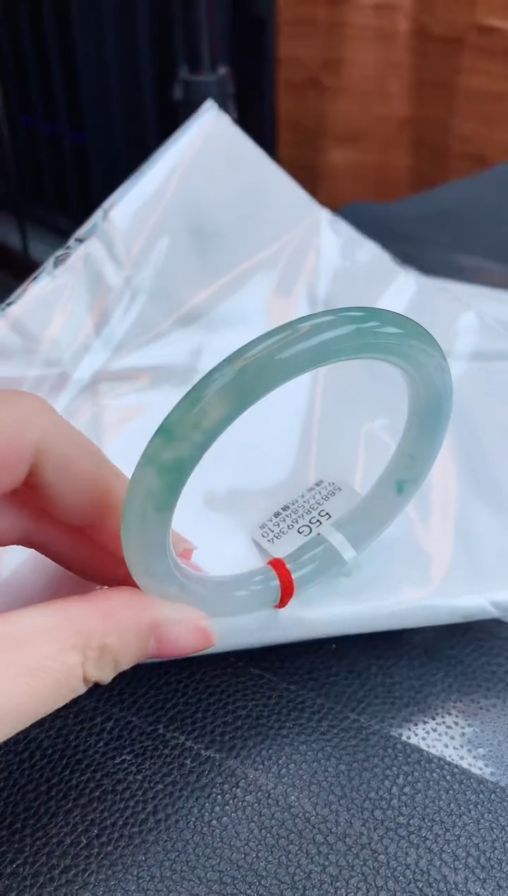 【闪购商品】翡翠手镯未镶嵌缅甸天然翡翠A货手镯