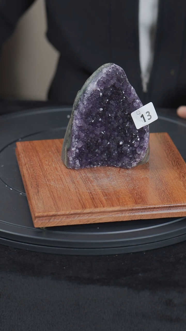【闪购商品】紫晶大型摆件（非配饰）未镶嵌水晶