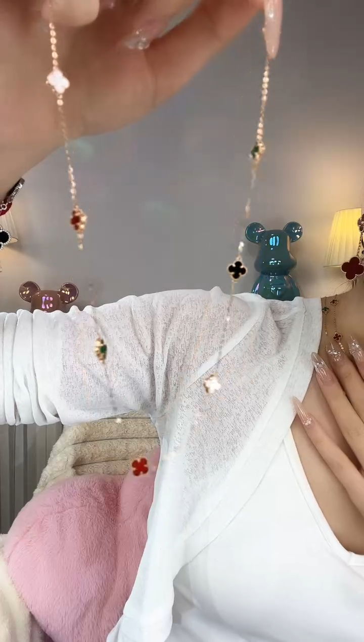 【闪购商品】玛瑙/玉髓颈饰18K金镶嵌彩色项链