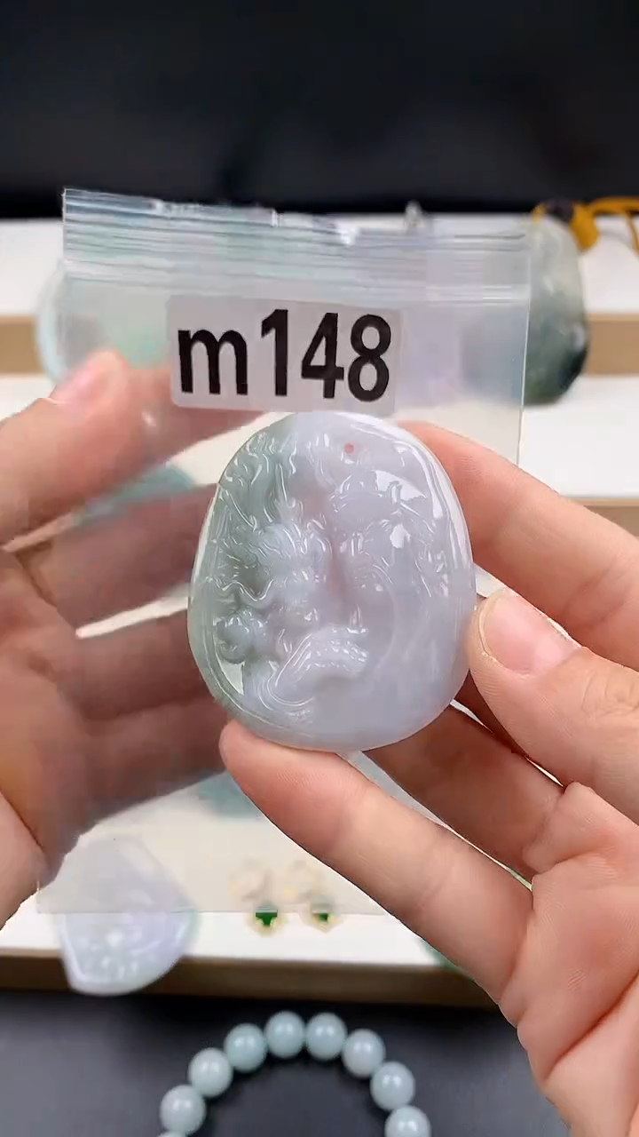 颈饰未镶嵌翡翠天然翡翠吊坠挂件