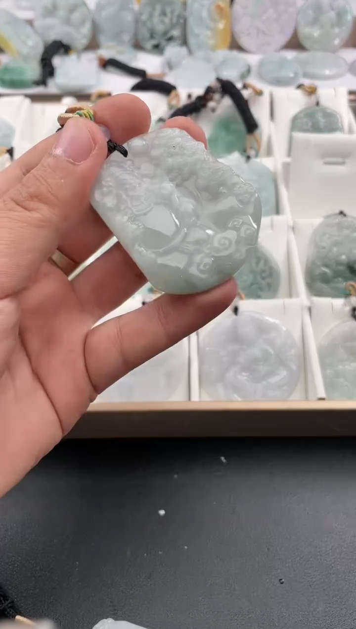 颈饰未镶嵌翡翠25/12/29/.104