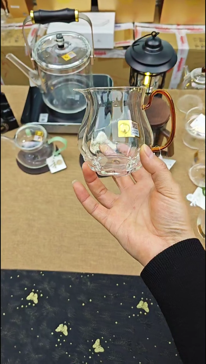 【闪购商品】禾器颂妍茶海加清尚杯琥珀色金标