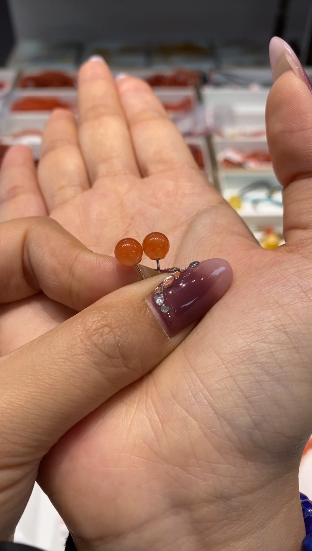 【闪购商品】南红玛瑙耳饰银S925镶嵌耳钉