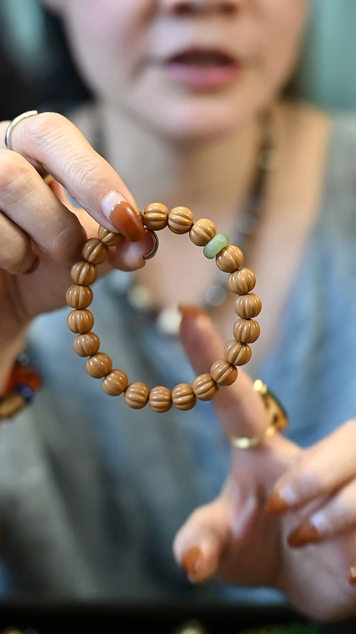非金属木质瓜珠手串