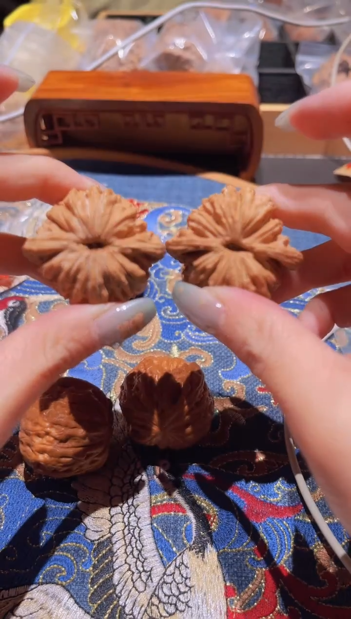 把件文玩核桃025四座楼40