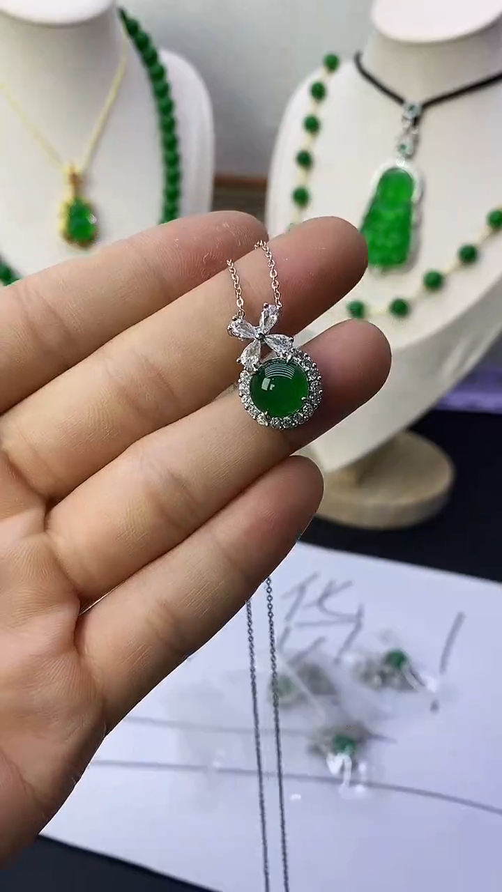 银S925镶嵌吊坠(赠链)玛瑙/玉髓D119