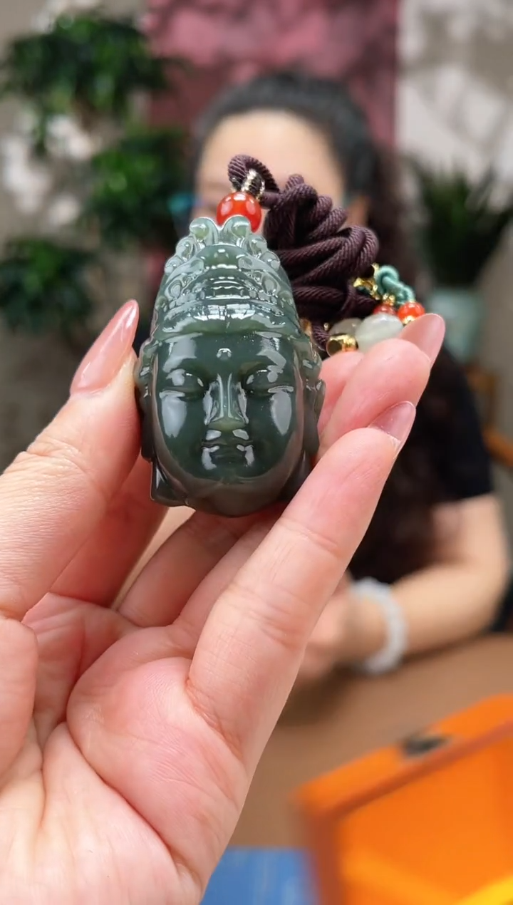 和田玉未镶嵌颈饰s443