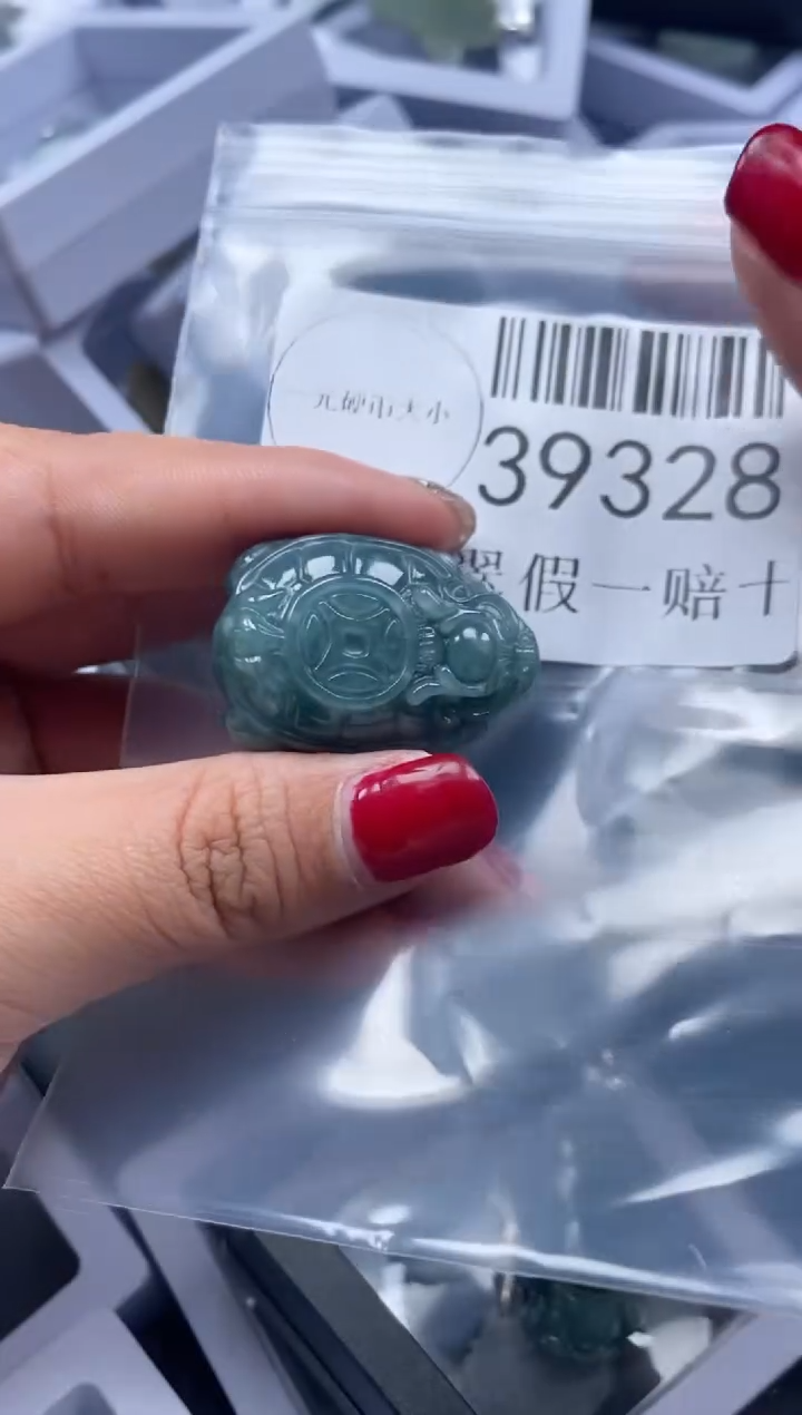 【闪购商品】翡翠吊坠(不含链)未镶嵌39328