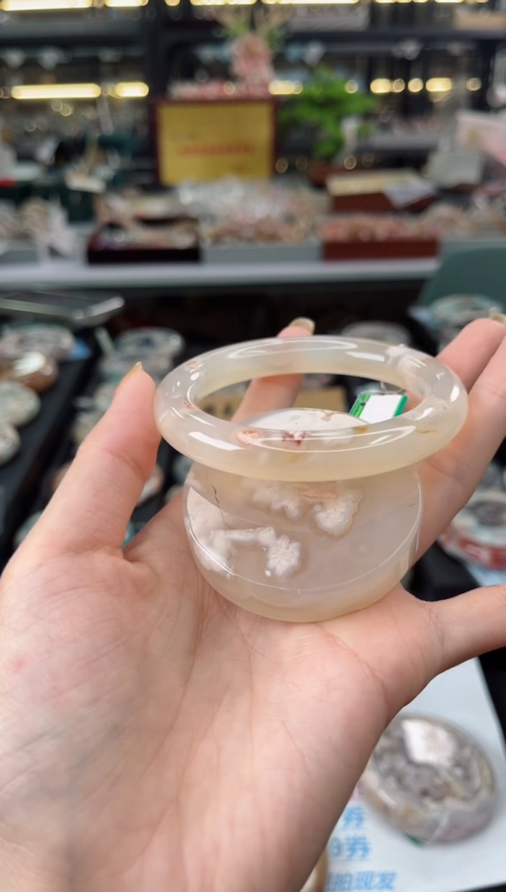 【闪购商品】石英质玉手镯未镶嵌56圈口（赠品镯心）3507677