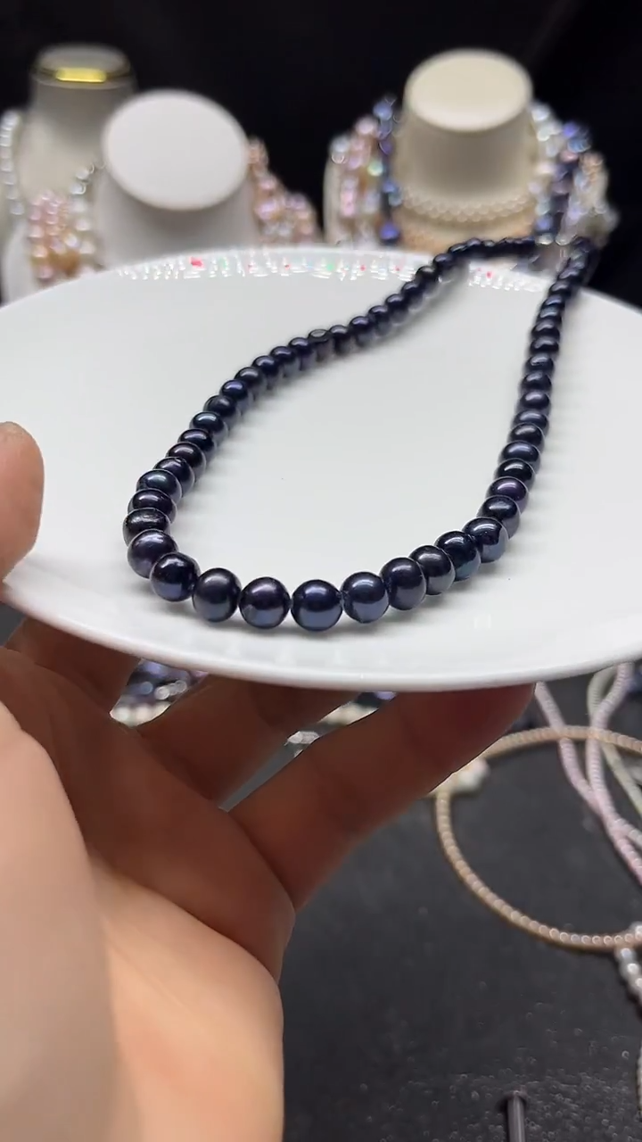 颈饰未镶嵌淡水珍珠多人