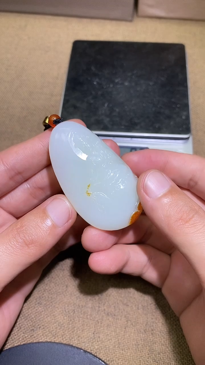 颈饰未镶嵌和田玉A7