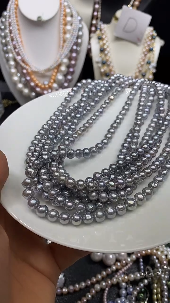 淡水珍珠未镶嵌颈饰多人