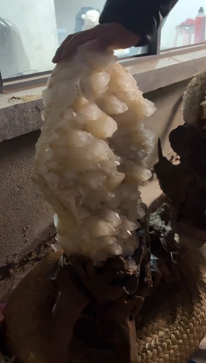 【闪购商品】水晶摆件未镶嵌菠萝骨干