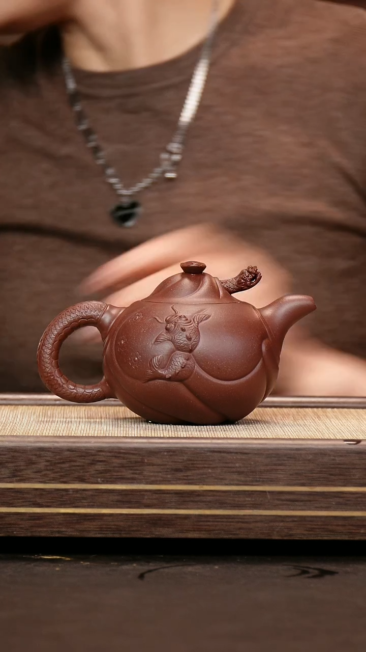 茶壶紫砂云根料 鱼化龙220cc