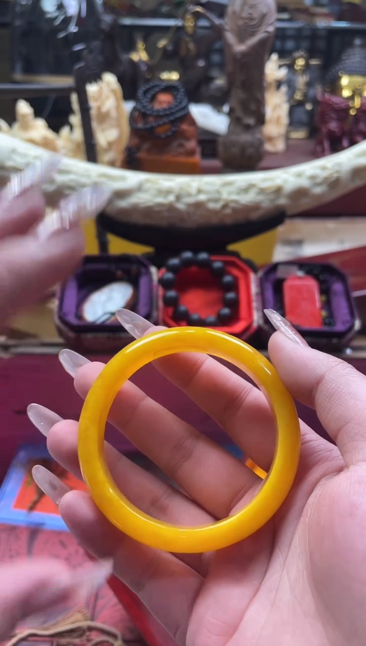 【闪购商品】蜜蜡颈饰未镶嵌单个吗