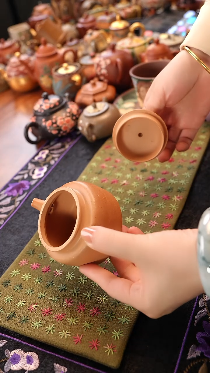 茶壶紫砂黄段德中