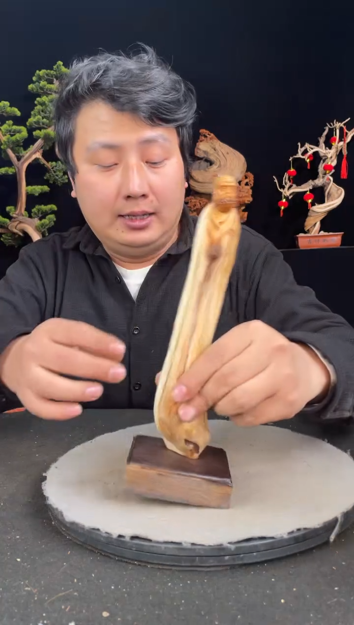 【闪购商品】柏木（崖柏）其他手工摆件,先抢先得!